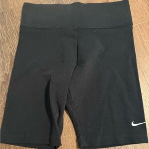 Nike women’s bike shorts